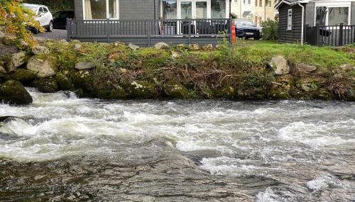 Stunning 3 Bed Riverside Cabin in Snowdonia - Foto 5