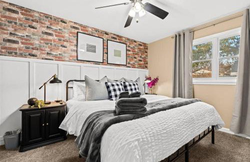 Cozy 3BR Home Friendly City of Hazel Park - Foto 1