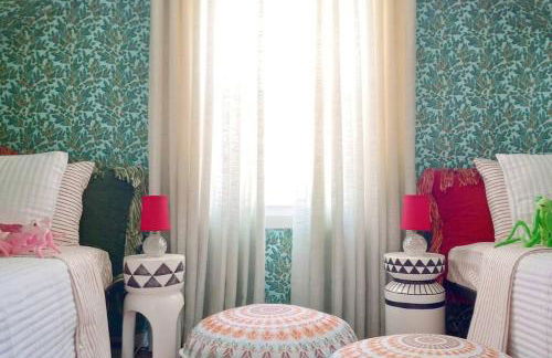 Charming Family Home Sleeps 8 near DC, Historic Old Town VA, & National Harbor - Foto 5