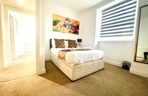 Executive apartments, nr city centre with private parking - Foto 1