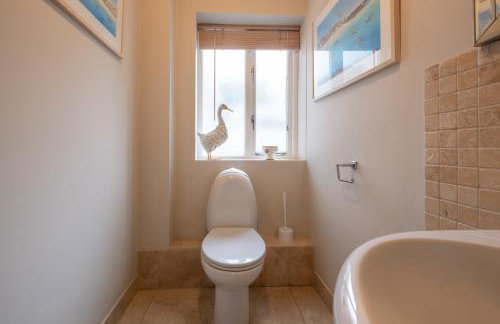 5BDR Luxe Villa By Torr Property Group Short Lets & Serviced Accommodation With Free Parking & River View Stratford-Upon-Avon - Foto 37