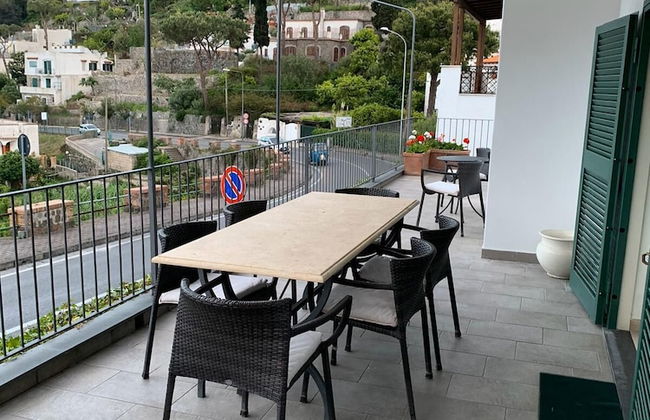 Upper Class - Photo 7