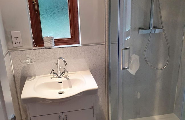 Stunning 2 Bedroom Pet Friendly Lodge - Foto 18