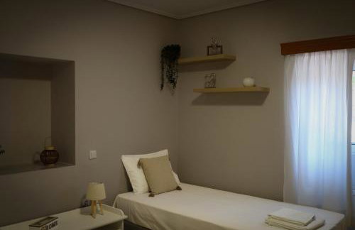 THALASSA ALMYROS APARTMENTS - Photo 11
