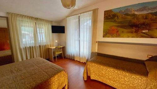 Imperial Rooms - Photo 4