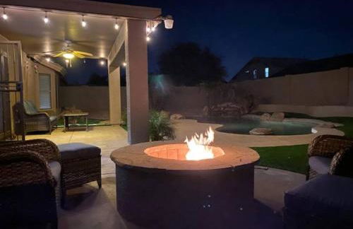 Cozy spacious house, pool heater, spa, firepit - Foto 17
