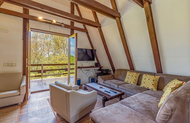 Riverside House With Hot Tub - Photo 12