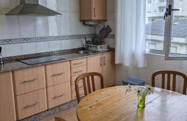 Apartamento moderno con terraza y chimenea, vistas al mar, 6 personas, Saúde Doce - Foto 23