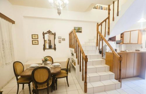 Iselia House - Photo 1