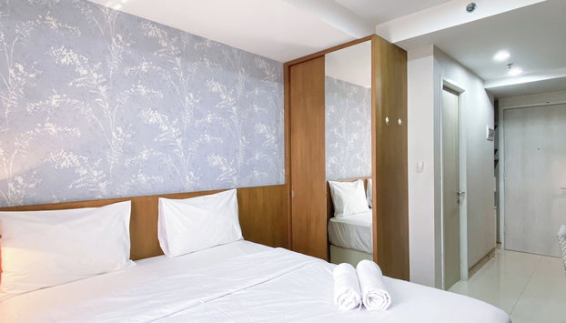 Good And Comfy Studio At Azalea Suites Apartment - Foto 3, Habitación