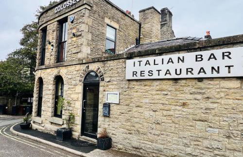 Old Betting Shop for 3 & Furry Friend - Photo 33