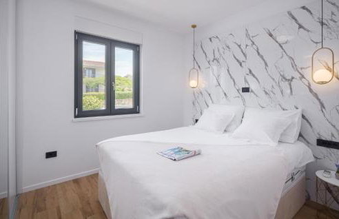 Nice Apartment In Radmani - Photo 19