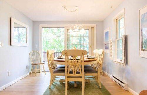 Full Sand Volleyball Court Walk to Pond - Foto 21