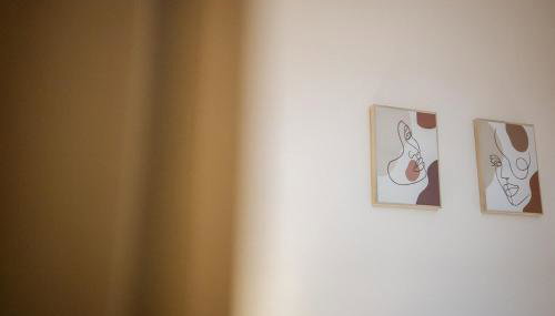 Riverside Escape ,modern residence with courtyard - Foto 3