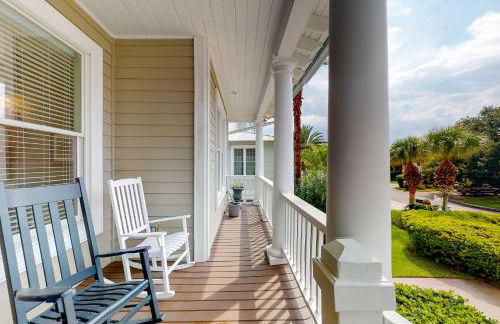 Fantastic getaway with private pool, deck, game room, AC & fast WiFi - Foto 39