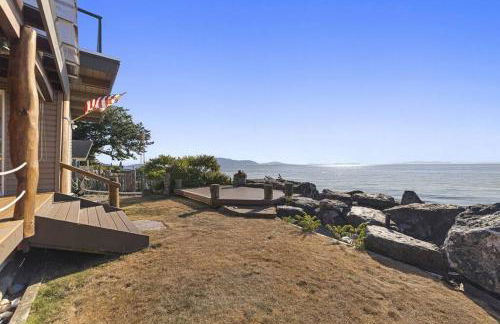 New Beautiful Waterfront at Sandy Point - Photo 38