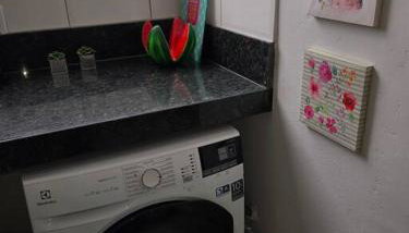 kitnet 103 com ar e 2 tv smart - Foto 4