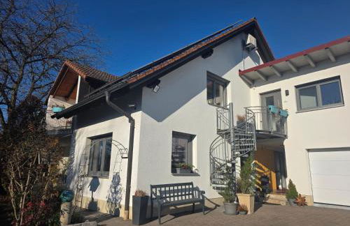 Jeanys Walhalla Suite in Donaustauf 11 km von Regensburg am Donauradweg - Foto 27