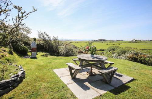 Ty Mynydd - Photo 29