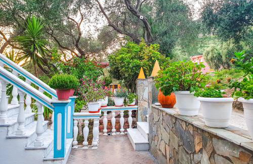 Angelos Studios - Photo 57