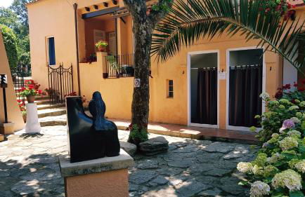 Casa con jardín a 30 metros de la playa. VC. - Foto 36