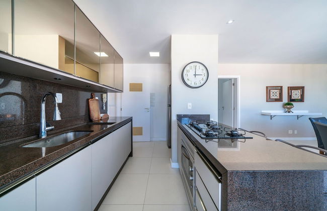 Apto vista mar 4 dormitórios e piscina - Foto 6