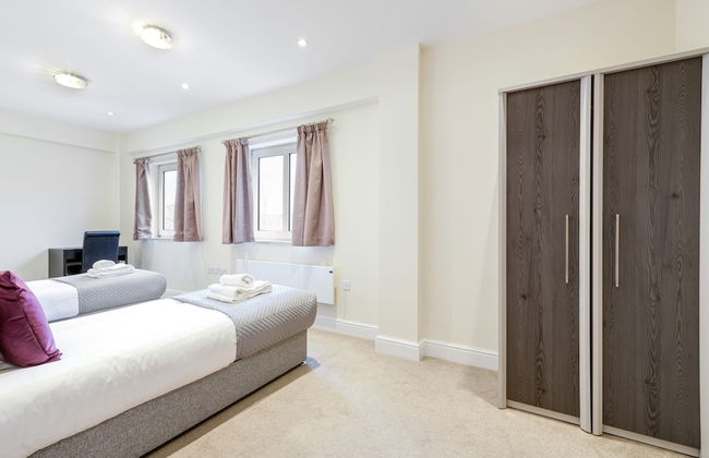 Luxury 2 Bedroom Apartments with Parking - Foto 33