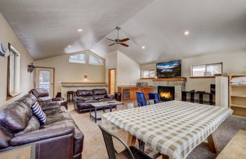 Cold Creek Chalet - Hot tub & Movie Room - Foto 61