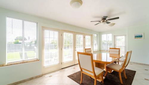 Serene Escape Cozy Home close to Beaches - Foto 5