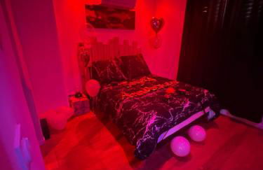 La Maison des Plaisirs Love room - Foto 8
