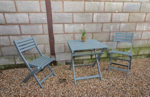 The Old Parlour - Photo 15