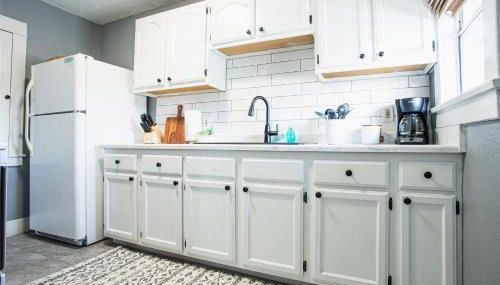 Pet-Friendly Stay, Mins to Beach, Conv Ctr, Prkg LB B - Foto 5