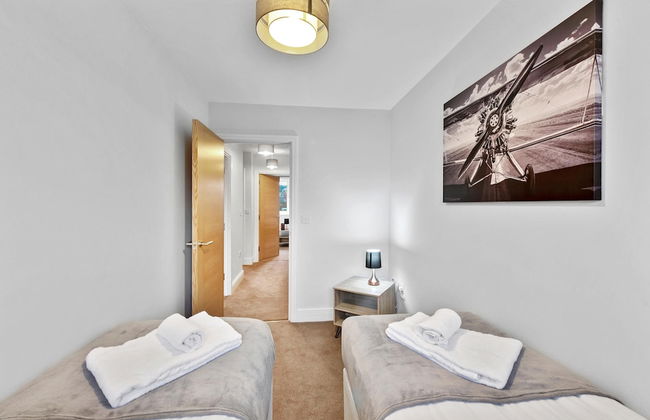 London Heathrow Living Holywell Serviced Houses - Photo 17