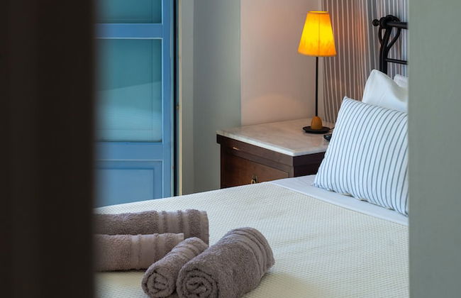 Ihthioessa Boutique Hotel - Photo 2