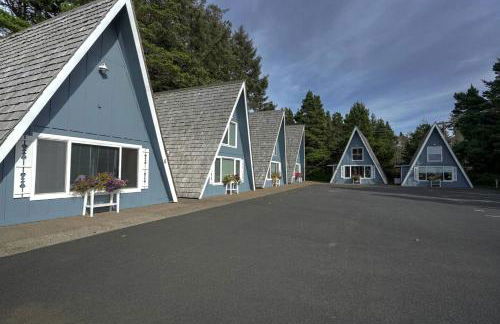 Gorgeous A-Frame by the Beach in Otter Rock, Oregon - Foto 1