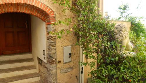 Charmantes Pfarrhaus mit Seeblick und Garten - Foto 5