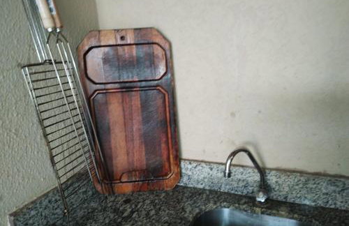 CASA - 3 quartos com ar - 2 banheiros - garagem para 2 carros - Foto 32