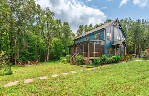 Peaceful & Spacious Modern Home - Lake Views! - Foto 36