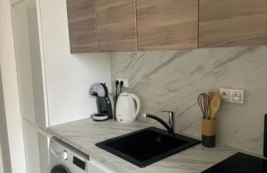 F2 lumineux 8 min à pieds de la plage - Foto 6