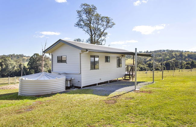 Valley Cabins By The Creek - Photo 24