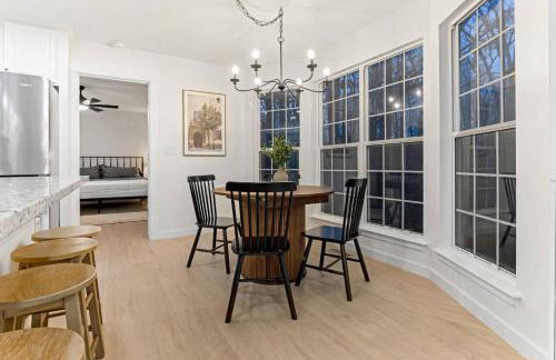 Sleeps 12 | 2 Kings w/ Ping-Pong, Gym, Arcade, BBQ - Foto 14