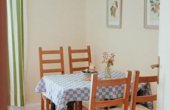 Futterhaus neben der Wasserburg Liepen - Foto 11