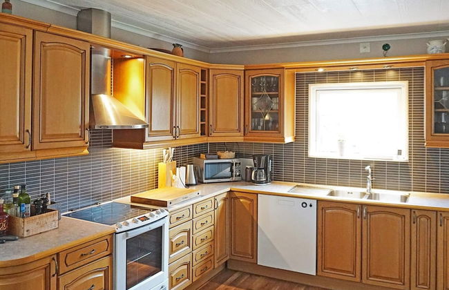 Villa in Town Near Sea and Beach - Foto 8