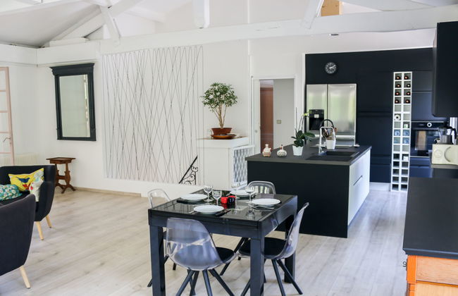 3 bedroom House in Saint-Vivien-de-Médoc with private pool and garden - Photo 9