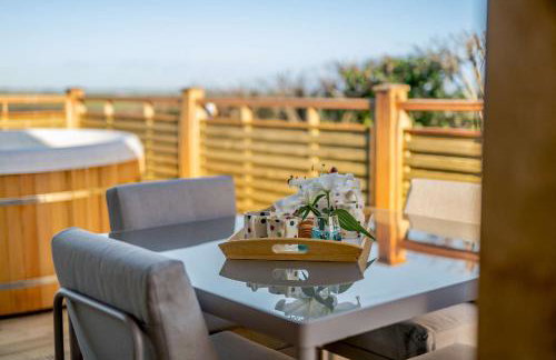 Yorkshire Dales Retreat with Hot Tub & Garden - Photo 32