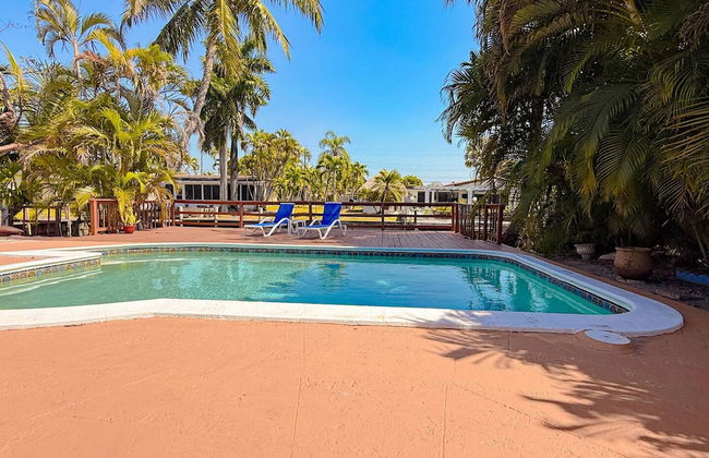 Waterfront Florida Vibes and Views - King Bed - Foto 20