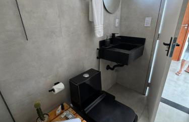Apartamento Pé na Areia - Ótima Localização - Conforto à beira-mar - Foto 33