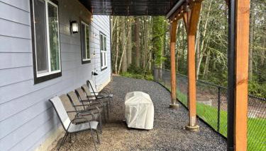 Water & Mountain Views - Family & Pet Friendly - Foto 5