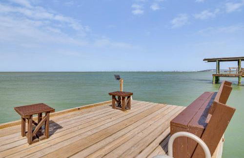 Waterfront Port Isabel Family Home with Pool and Pier! - Foto 2