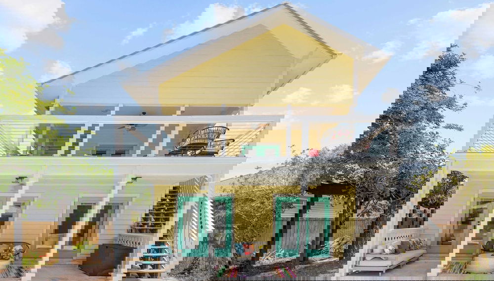 Luxe Villa Near Beach, Pool + Hottub, Chef's Kitchen Woodward Way by Avantstay - Foto 1, Imagem principal